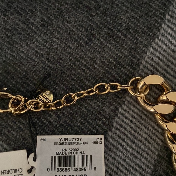 NWT RARE Juicy Couture Flower Cluster Necklace and Bracelet set - Picture 8 of 16